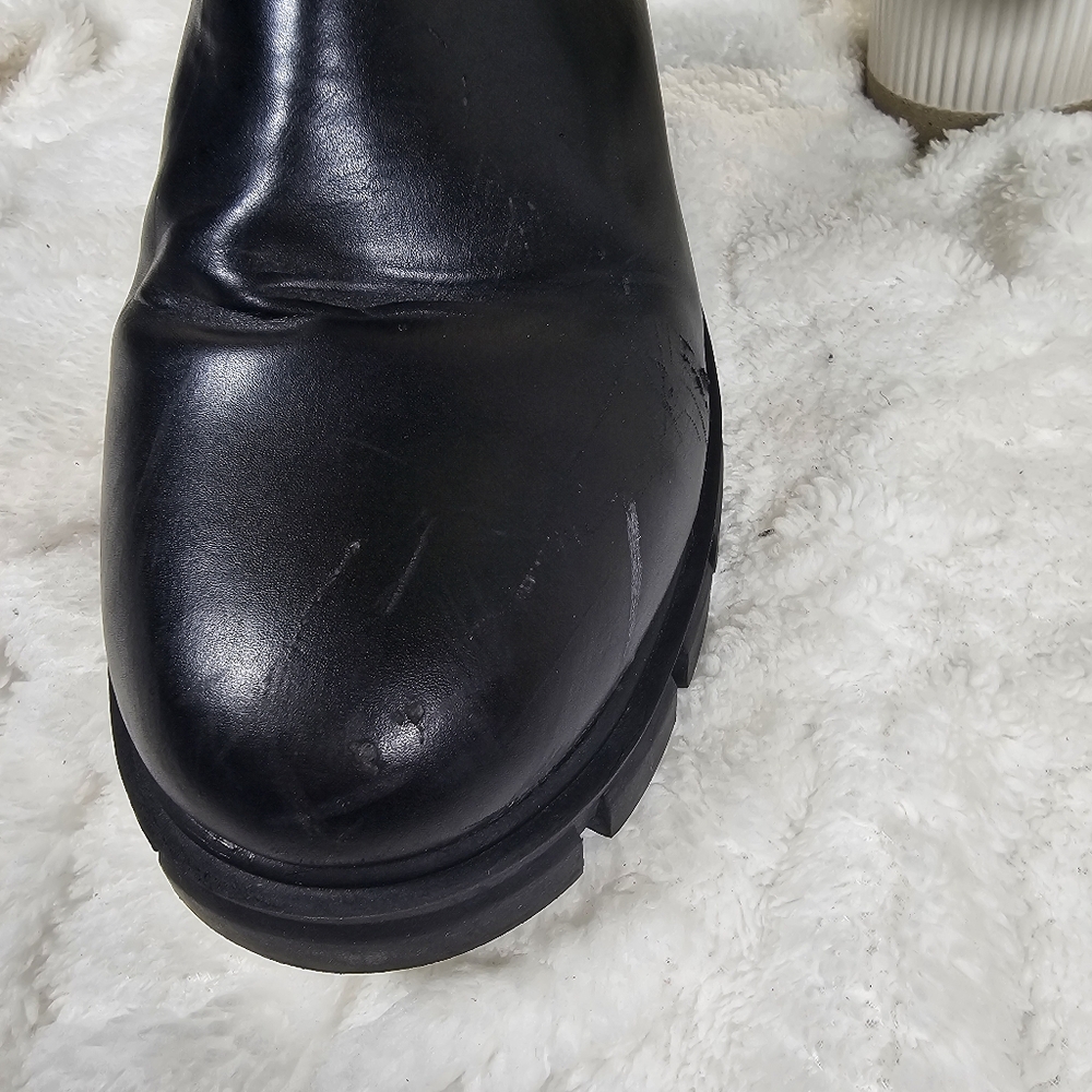ASOS DESIGN Wide Fit Adjust chunky chelsea‎ boots in black - Picture 13 of 13